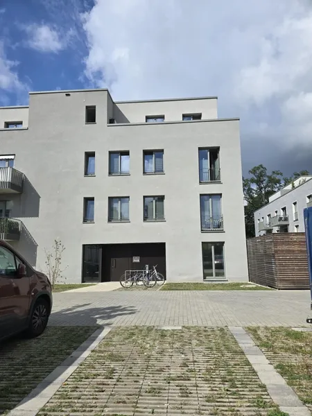 2-Zimmer-Mietwohnung, 46,67 m², 1. OG, EBK, Balkon, Fahrstuhl, Tiefgarage, Keller, Kladow — photo 1